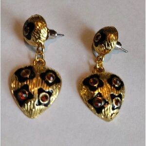Gold tone heart-shaped costume jewelry earrings
